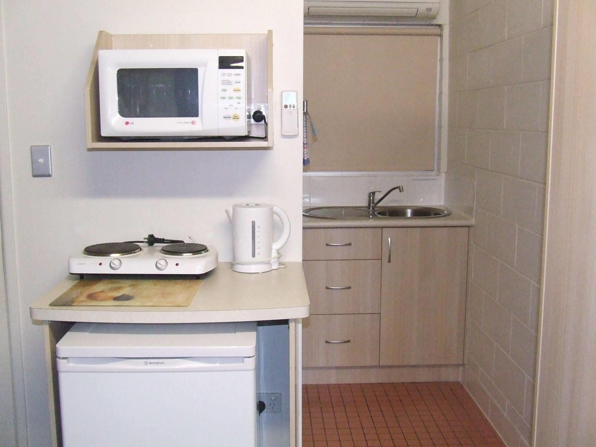 Mango Tree Motel Агнес Уотър Екстериор снимка