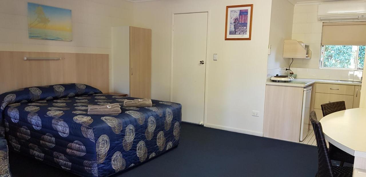 Mango Tree Motel Агнес Уотър Екстериор снимка